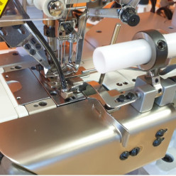 SIRUBA C007L-W532-356 CR CX UTP RLP Coverstitch Machine